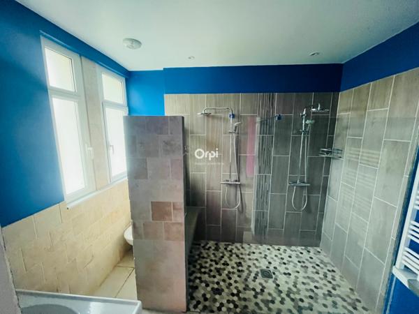 Maison à vendre    5 pièces • 220 m2 Amigny-Rouy