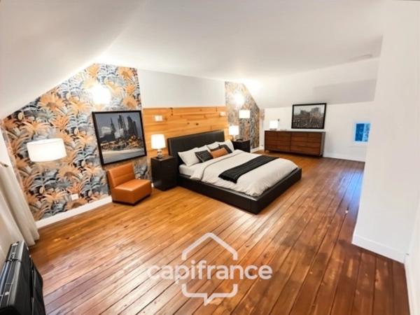 Maison chaleureuse- lumineuse- au calme- familiale- confort- jardin .