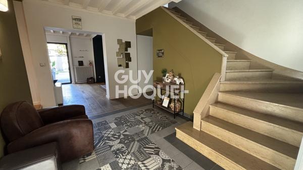 MAISON À VENDRE DE 8 PIÈCES DE 200,00 M²