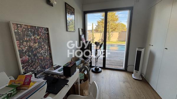 MAISON À VENDRE DE 8 PIÈCES DE 200,00 M²