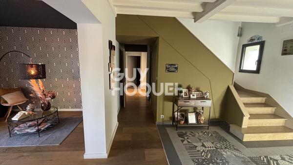 MAISON À VENDRE DE 8 PIÈCES DE 200,00 M²