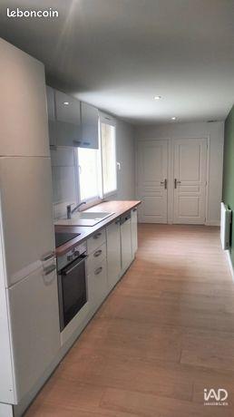 Maison à vendre 4 pièces 96 m² Neuville-de-Poitou
