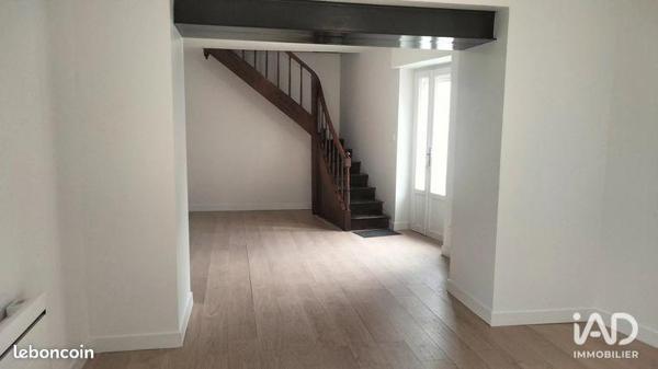 Maison à vendre 4 pièces 96 m² Neuville-de-Poitou