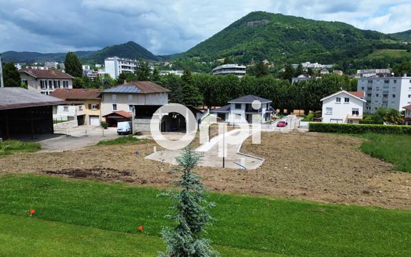 Terrain à vendre    Voiron