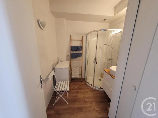 Appartement à vendre  2 pièces - 37,39 m 2   PORNIC  - 44