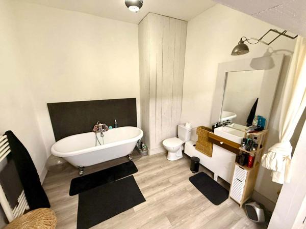 Maison de village à Trouillas 108 m² habitables + garage