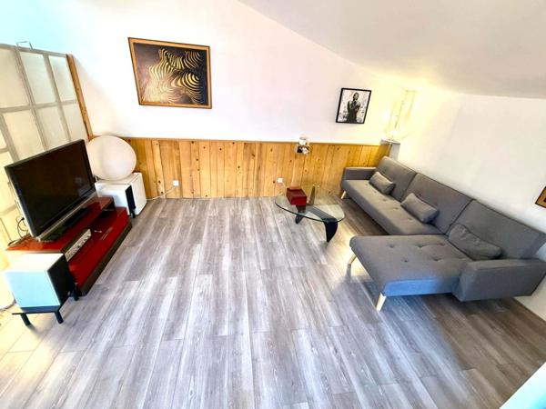 Maison de village à Trouillas 108 m² habitables + garage