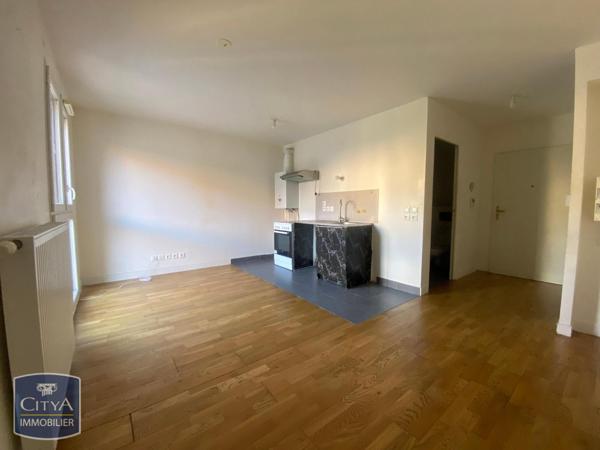 Location appartement Étampes (91150) 1 pièce 27.45m²