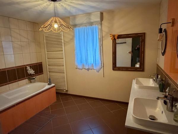 PAVILLON INDIVIDUEL CONTEMPORAIN - 4 CHAMBRES