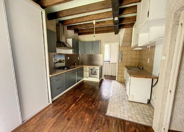 Maison à vendre    3 pièces •  La Bachellerie