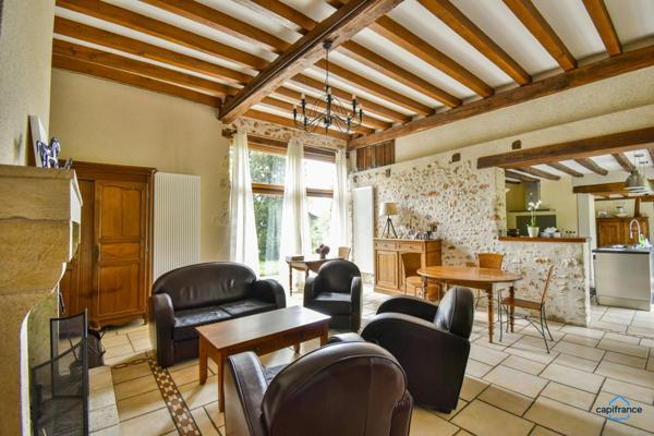 Maison à vendre 7 pièces VIGNOUX SUR BARANGEON (18)