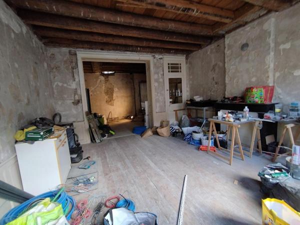 Immeuble 230m² à rénover 4 appartements