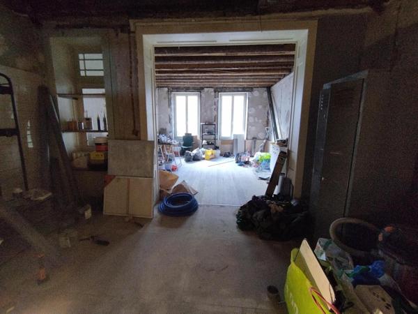 Immeuble 230m² à rénover 4 appartements