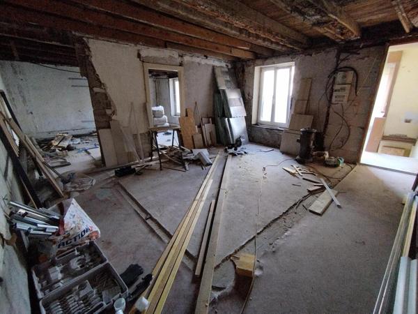 Immeuble 230m² à rénover 4 appartements