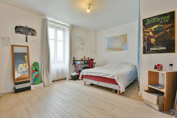 Maison 8 pièces - 182 m²