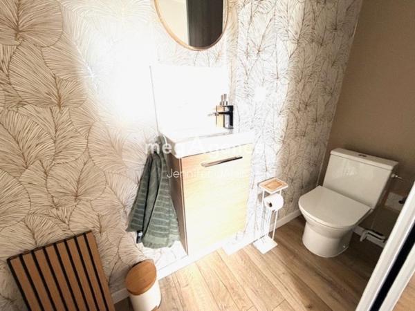 Maison à Breteuil, 60120 - 6 pièces 120m²