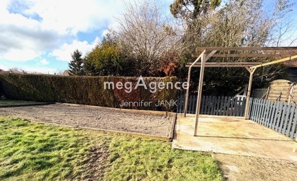 Maison à Breteuil, 60120 - 6 pièces 120m²