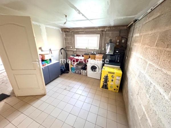 Maison à Breteuil, 60120 - 6 pièces 120m²