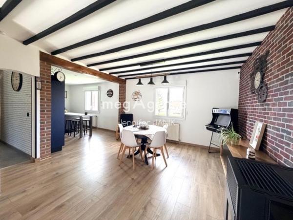 Maison à Breteuil, 60120 - 6 pièces 120m²