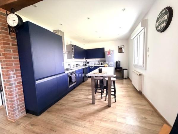 Maison à Breteuil, 60120 - 6 pièces 120m²