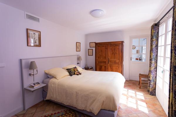 Villa à vendre 6 pièces CHATELAILLON PLAGE (17) – Triangle d’or – 196 m² – Terrasse 50 m² – Jardin intime – Garage – stationnement privatif