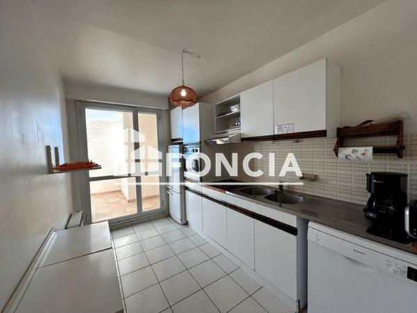 À vendre Appartement 3 pièces 76 m² - Bormes-les-mimosas 83230