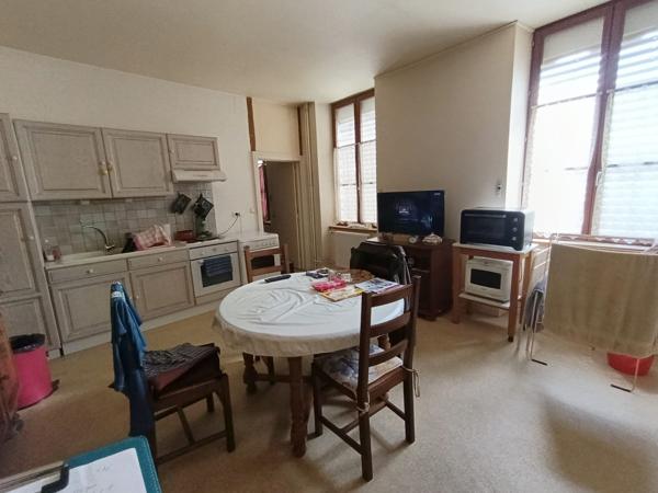 Location appartement 3 pièces à Bourbonne-les-Bains, du studio au T3