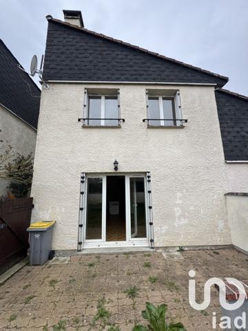 Maison 5 pièces de 103 m² à Chevilly (45520)