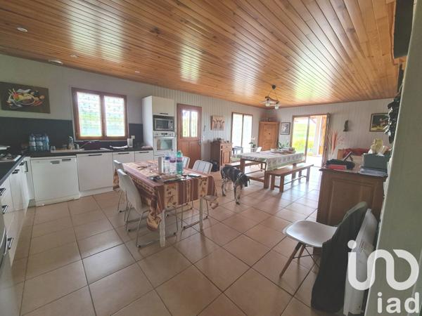 Maison 4 pièces de 120 m² à Sigoulès-et-Flaugeac (24240)