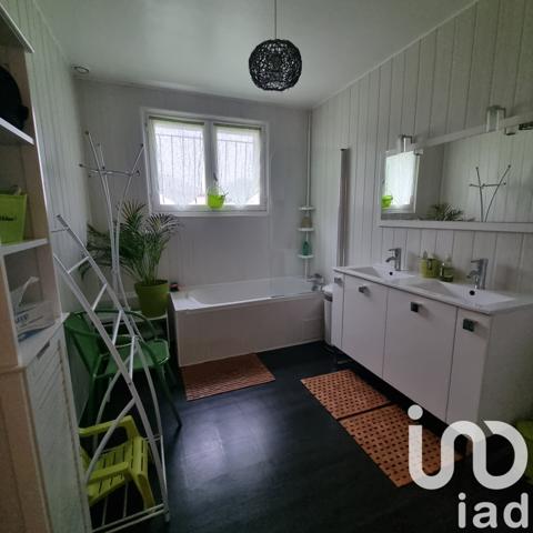 Maison à vendre 5 pièces 130 m² Brioux-sur-Boutonne