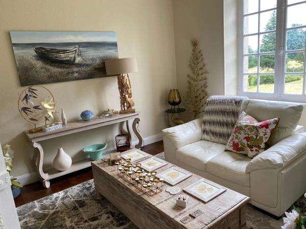 Trés belle maison  de 12 pièces sur 26925 m2 de terrain