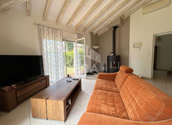 À vendre à Bompas : Maison 3 faces - 4 pièces - jardin - garage