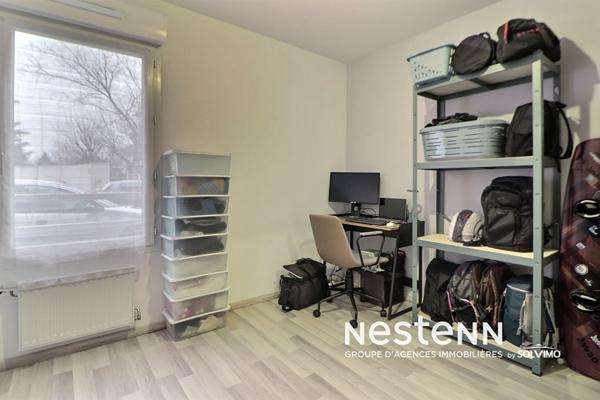 Appartement rez-de-jardin Saint Priest Centre Ville 3 pièces 57 m2, terrasse, jardin 28.40m2, garage fermé en sous-sol