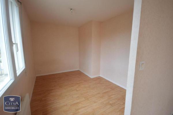 Appartement à louer 1 pièce 28.42m²