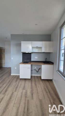 Location appartement 2 pièces 33 m² Sernhac