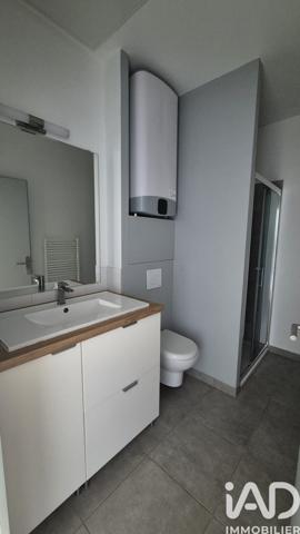 Location appartement 2 pièces 33 m² Sernhac