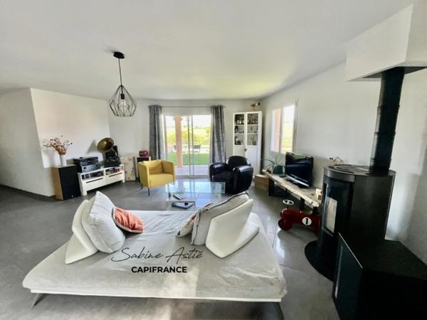 Liergues - Maison familiale de 125 m² avec 4 chambres et vue sur les vignes