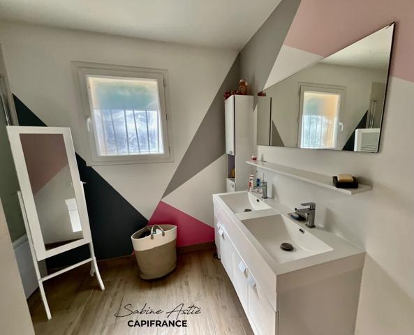Liergues - Maison familiale de 125 m² avec 4 chambres et vue sur les vignes