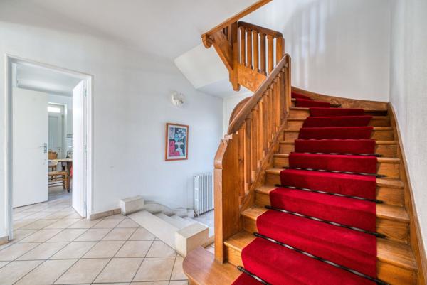 VILLA DANS LE PARC DE ROYAN A 100 M DE LA PLAGE