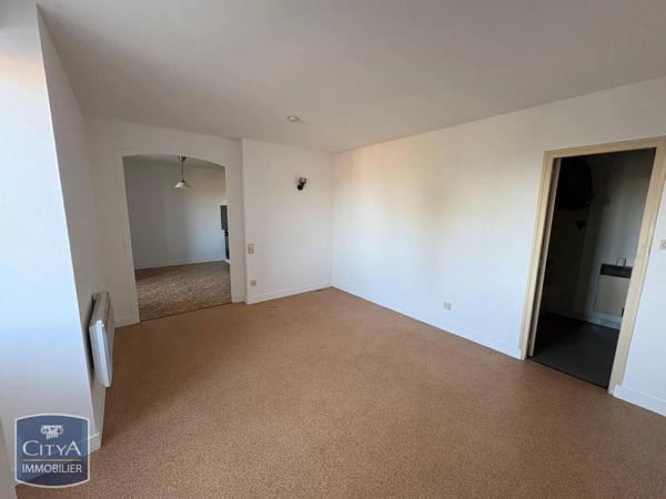 Appartement à louer 1 pièce 29.48m² Angoulême (16000)