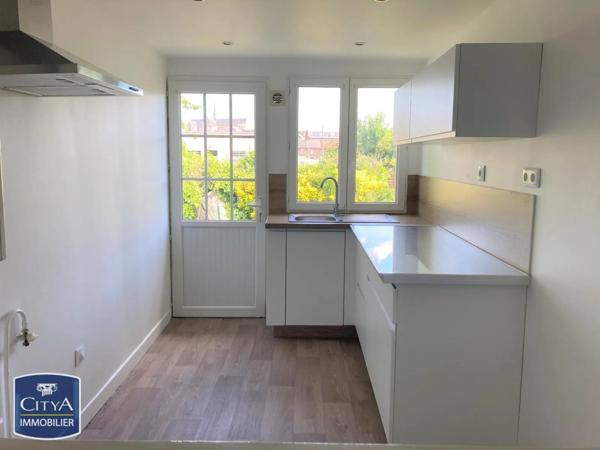 Maison à louer 3 pièces 60.09m² Saint-Quentin (02100)