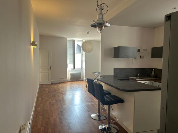 A louer - Appartement T2 meublé - Angers centre-ville