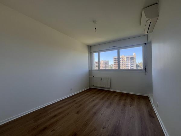 Vente / Appartement T4
