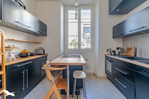 Appartement à vendre |  Bordeaux |  4 pièces | 64 m²