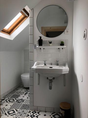 A louer - Studio meublé situé en centre ville de LA FLECHE