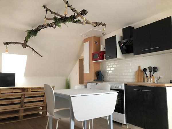 A louer - Studio meublé situé en centre ville de LA FLECHE