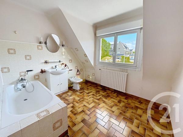 Maison à vendre  4 pièces - 90,23 m 2   PLOEMEUR  - 56