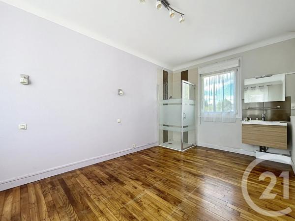 Maison à vendre  4 pièces - 90,23 m 2   PLOEMEUR  - 56