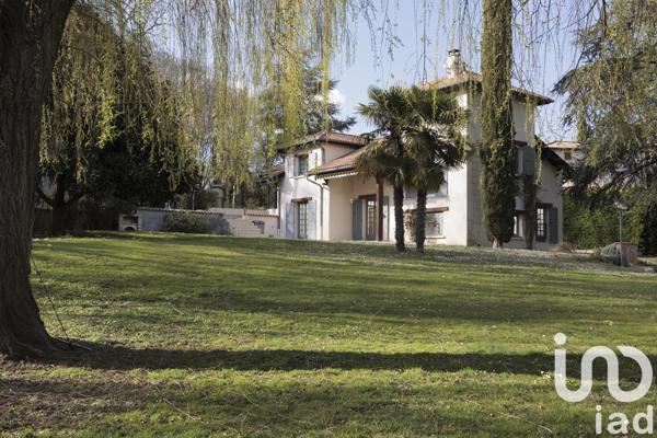 Maison à vendre 7 pièces 179 m² Lentilly