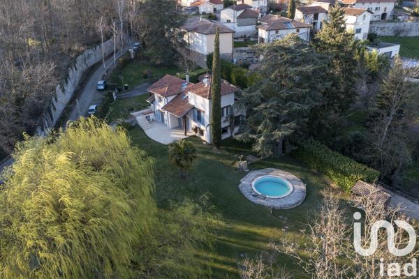 Maison à vendre 7 pièces 179 m² Lentilly